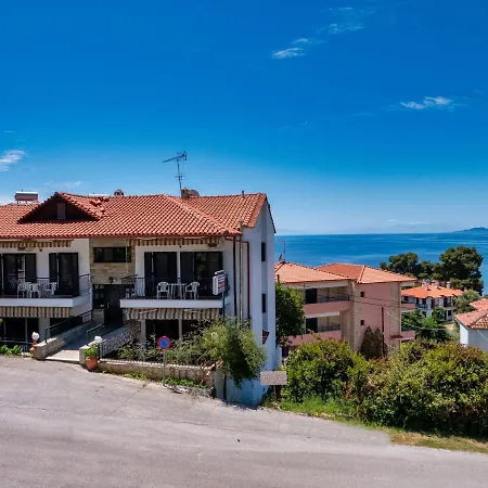 Maria'S Guesthouse *
