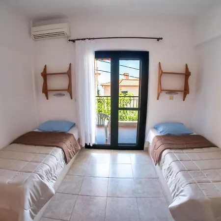 Pensión Maria'S Guesthouse *